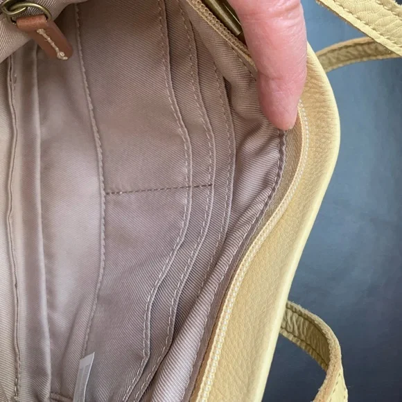 The Sak butter yellow  Shoulder Bag. NWOT - Picture 4 of 8